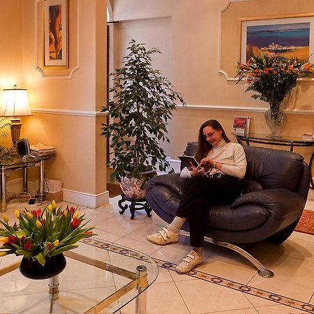 Avon Hotel Λονδίνο Εξωτερικό φωτογραφία