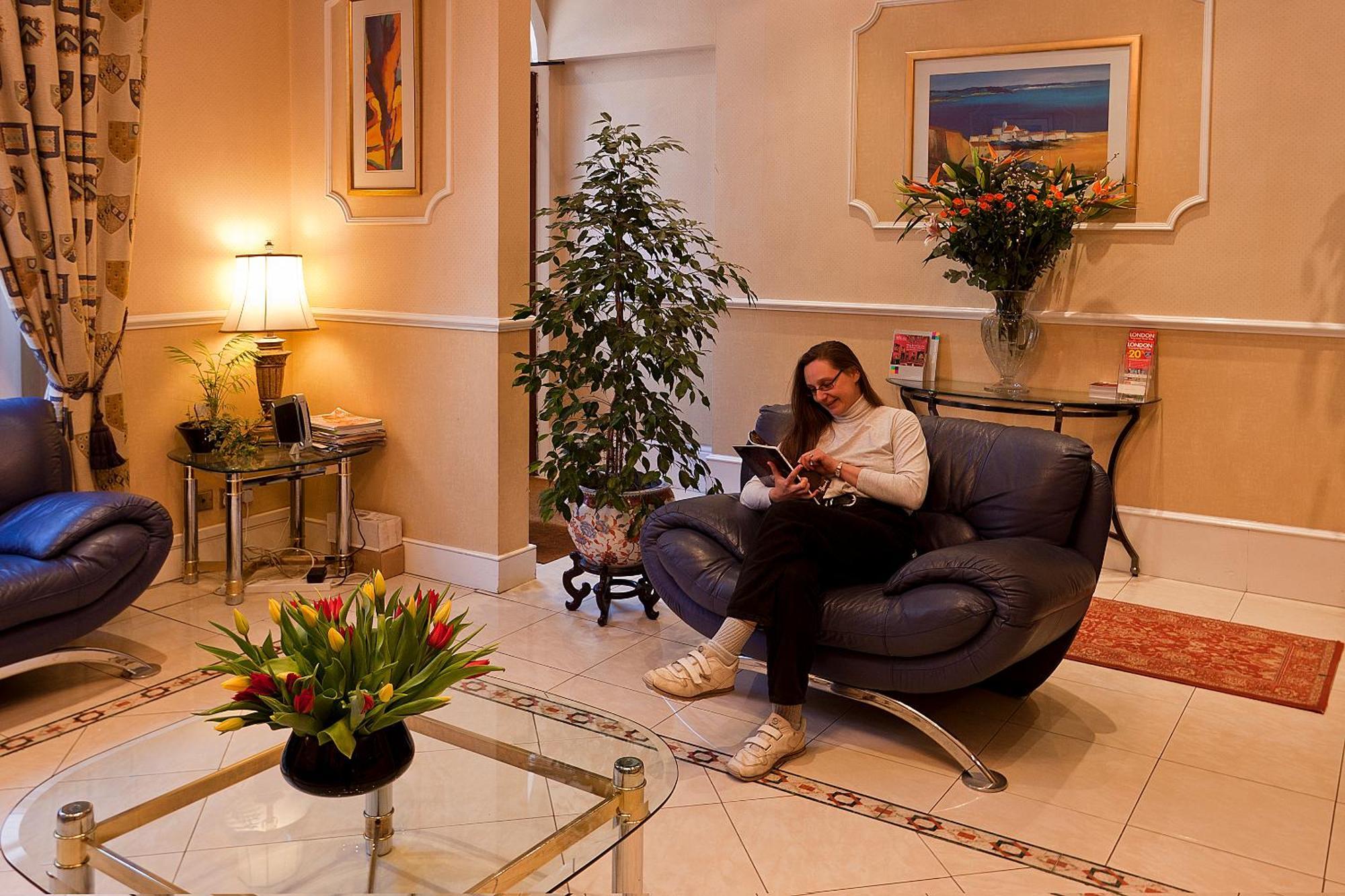 Avon Hotel Λονδίνο Εξωτερικό φωτογραφία